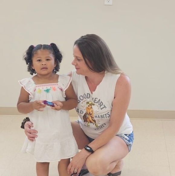 Meet your Posher, Sara - Picture 1 of 1